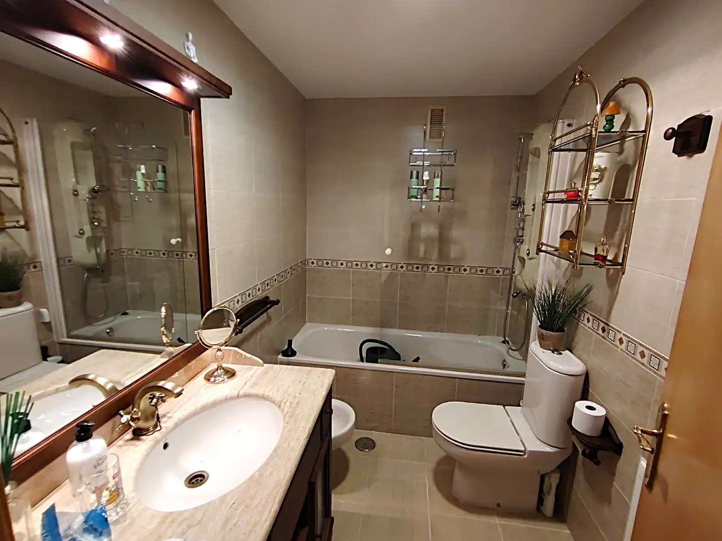 Baño de Casa o chalet en venta en Aranjuez con Aire acondicionado, Calefacción y Jardín privado