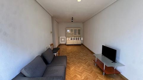 Photo 3 of Flat to rent in Andres de Urdaneta, Legazpi, Madrid