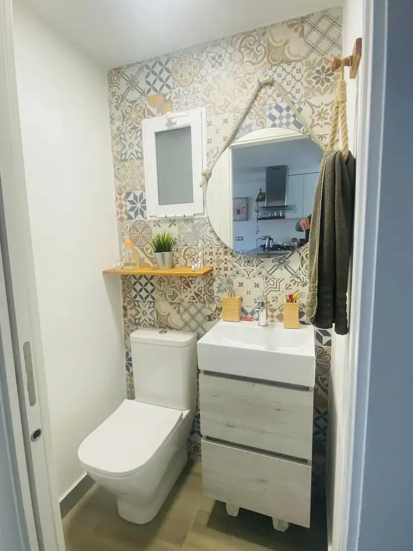 Bathroom of Flat for rent in Dénia  with Air Conditioner, Heating and Storage room