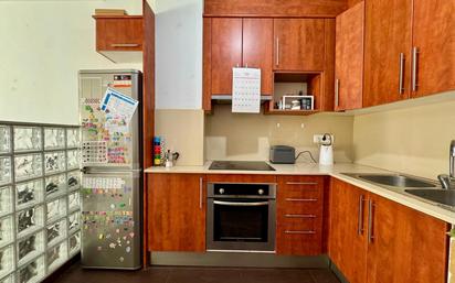 Kitchen of Flat for sale in Sabadell  with Terrace, Storage room and Balcony