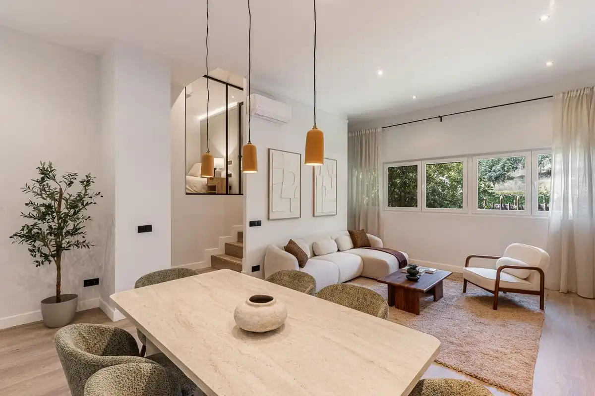 Sala de estar de Planta baja en venta en Madrid con Aire acondicionado, Calefacción y Trastero