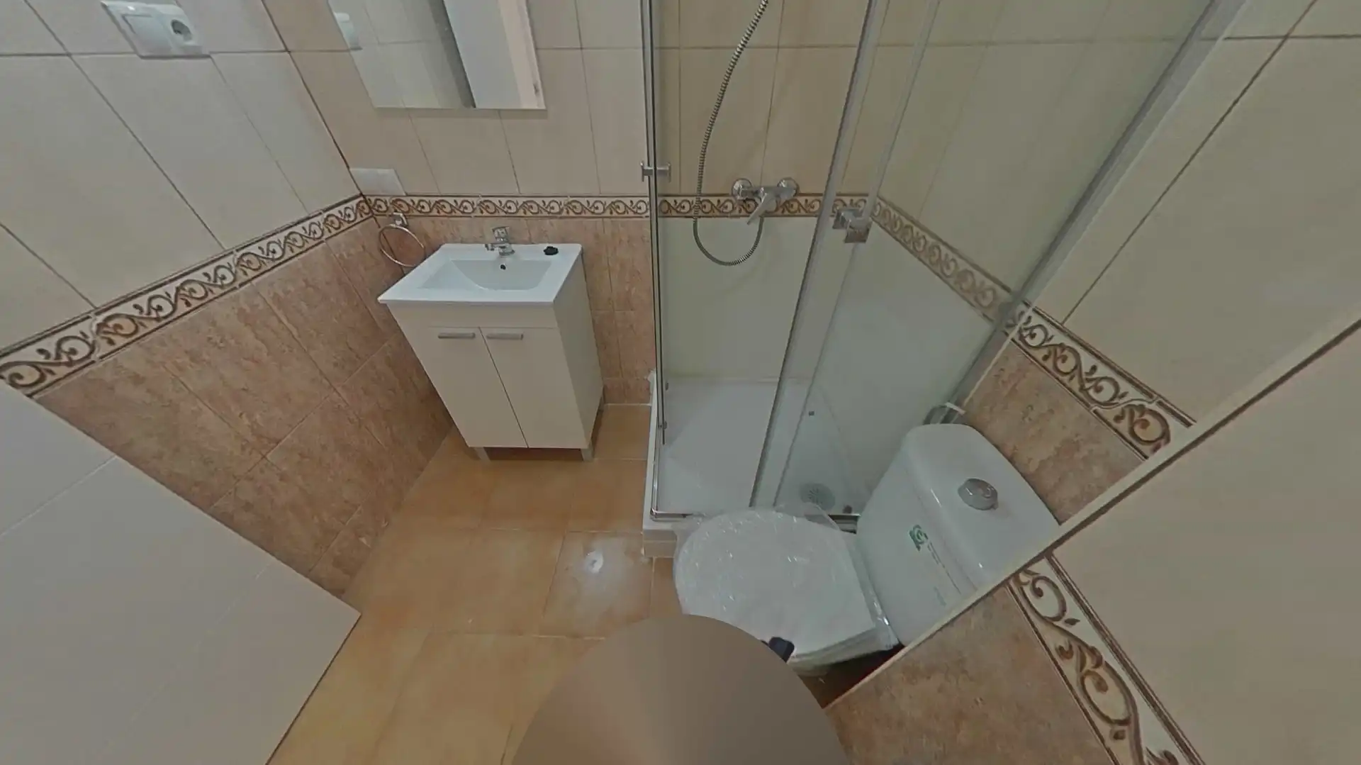 Bany de Pis en venda en Madrid amb Parquet