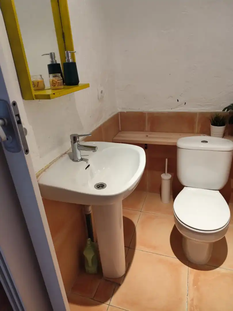 Baño de Local de alquiler en Arroyo de la Encomienda