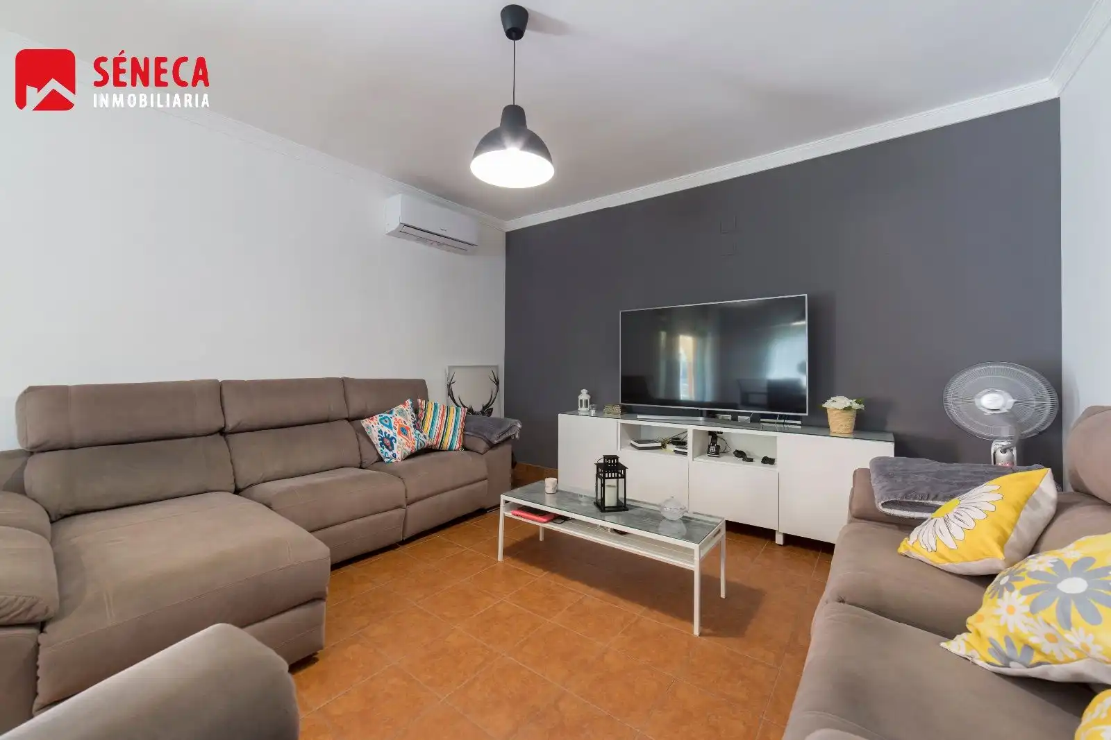 Villa mit Pool zum Verkauf in VERBENA DE LA PALOMA, imagen 6