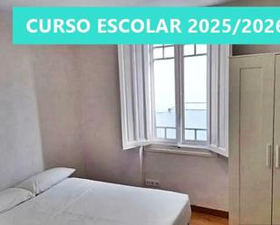 Bedroom of Flat to rent in Santander  with Heating, Terrace and Furnished