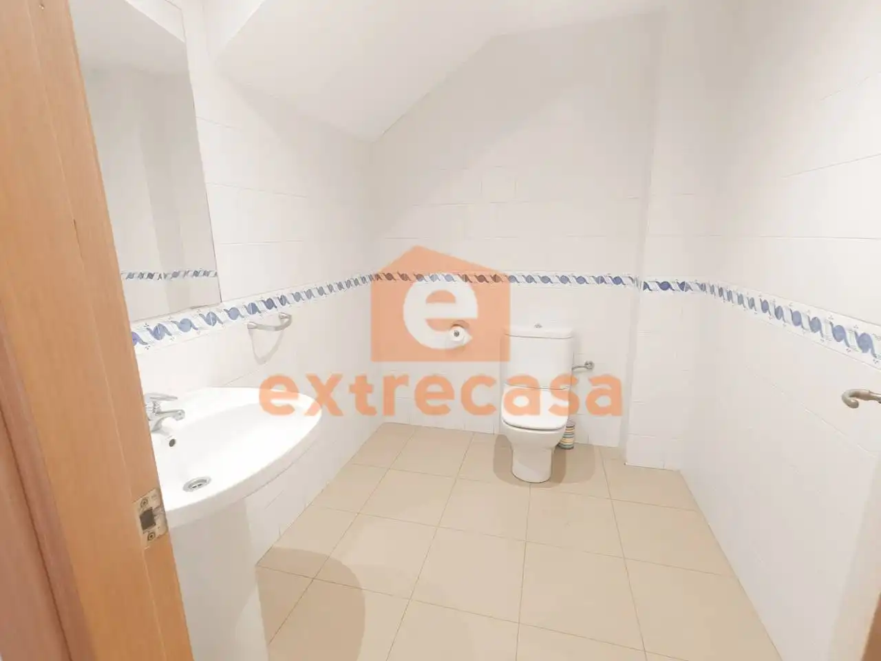 House for sale in Maria Auxiliadora - Barriada de Llera, imagen 8