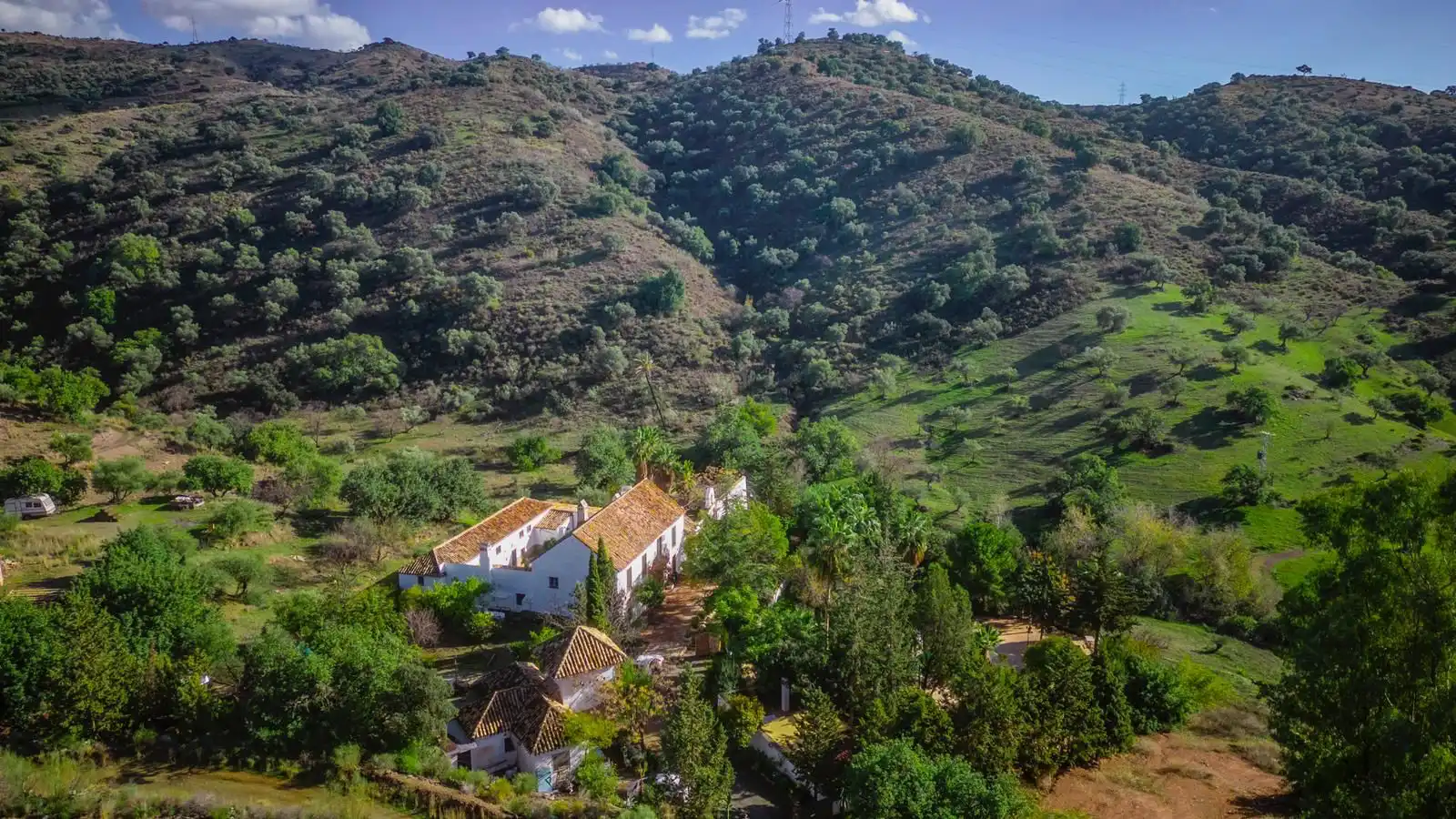Vista exterior de Finca rústica en venta en Málaga con Jardín privado, Horno y TV