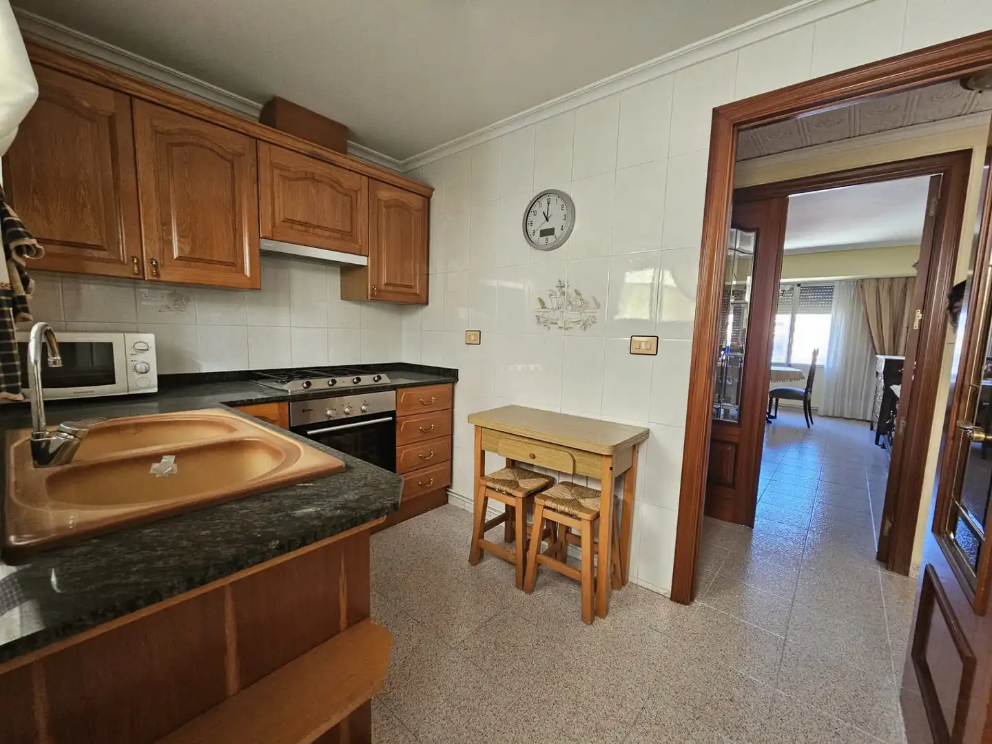 Küche von Wohnung zum Verkauf in Castellón de la Plana / Castelló de la Plana mit Heizung, Möbliert und Ofen