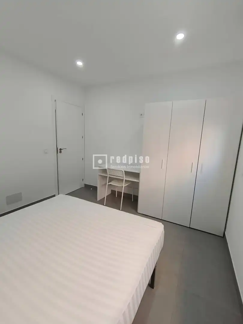 Habitación de Piso de alquiler en Málaga con Terraza