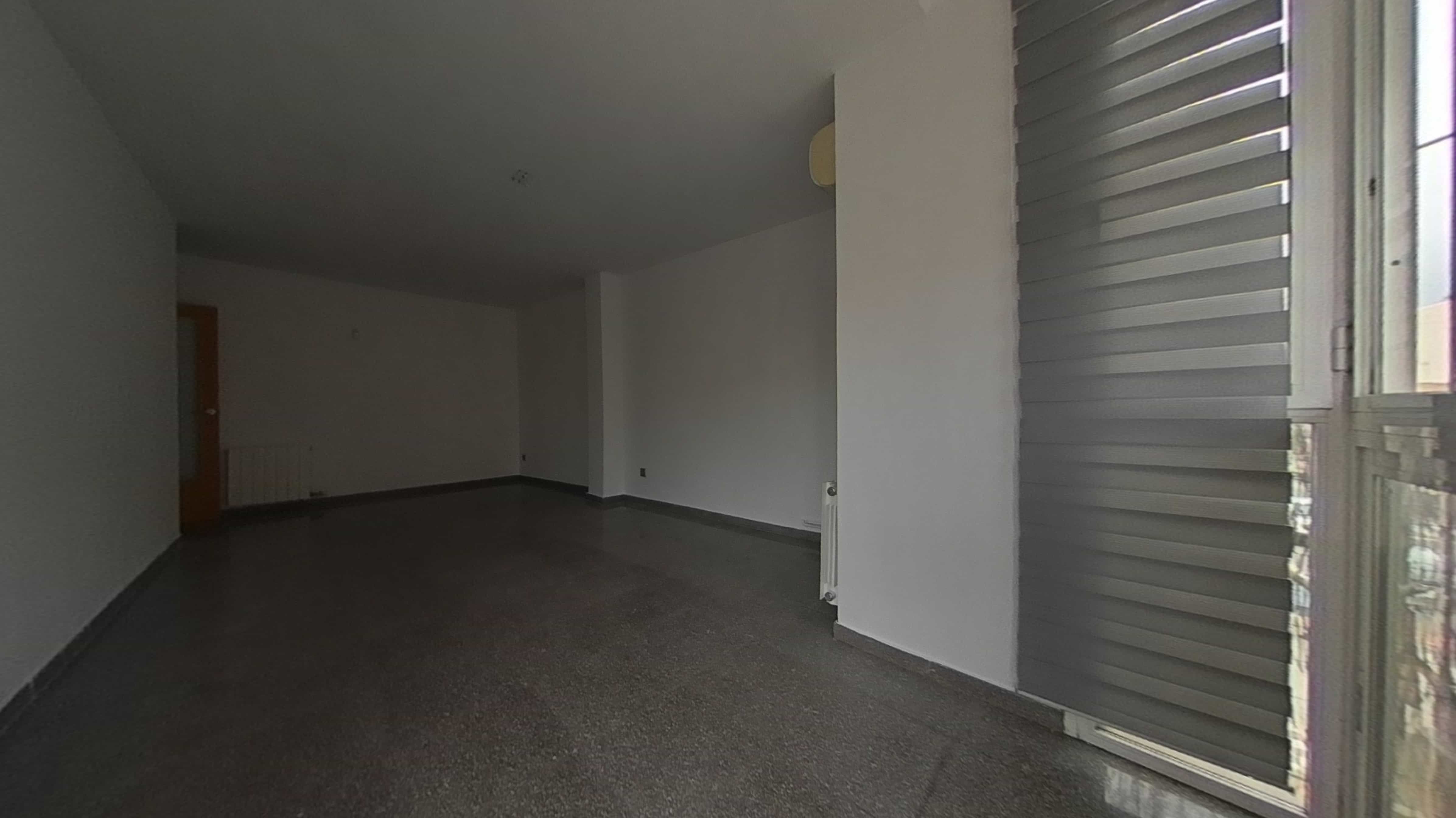 Piso en venta en Esparreguera con Trastero y Balcón