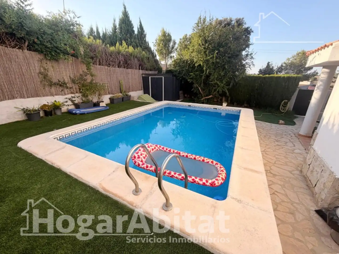 Swimming pool of Houses for sale in Montserrat  with Heating, Private garden and Terrace