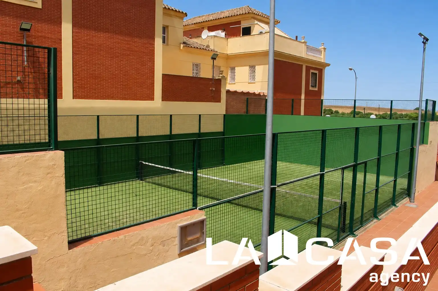 Detached homes for sale in La Motilla - Fuente del Rey