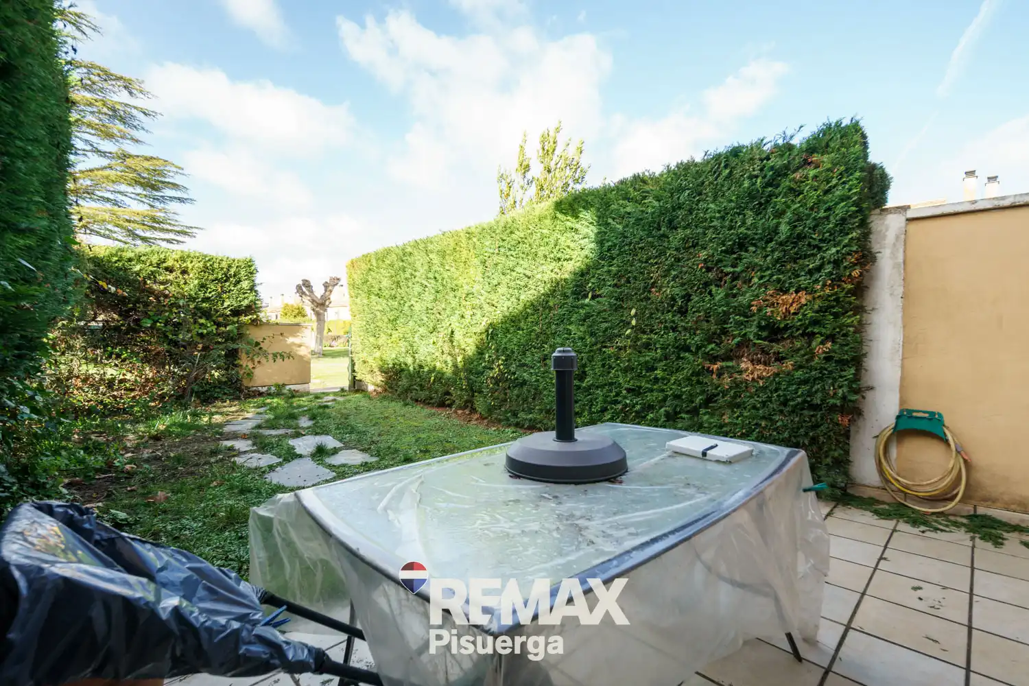 Jardín de Casa o chalet en venta en Simancas con Calefacción, Terraza y Trastero