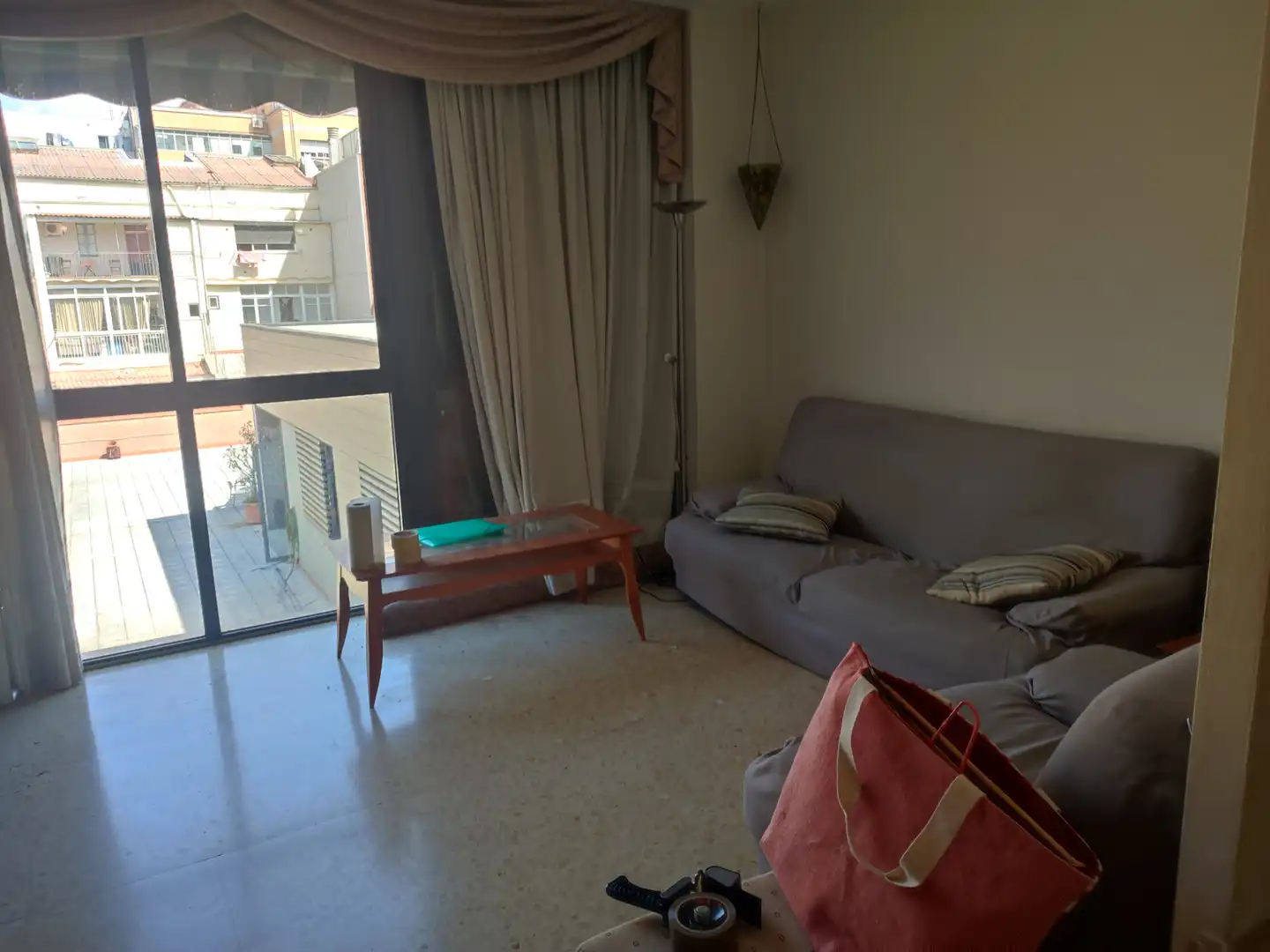 Living room of Flat for sale in Sant Adrià de Besòs  with Heating, Terrace and Furnished