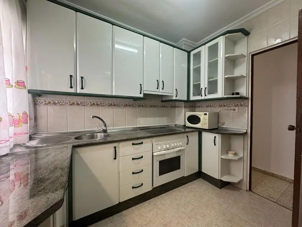 Wohnung mit Aufzug zur Miete in Calle Linares 2, imagen 10