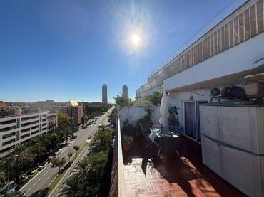 Ático con ascensor en venta en Carrer Carrer Marina