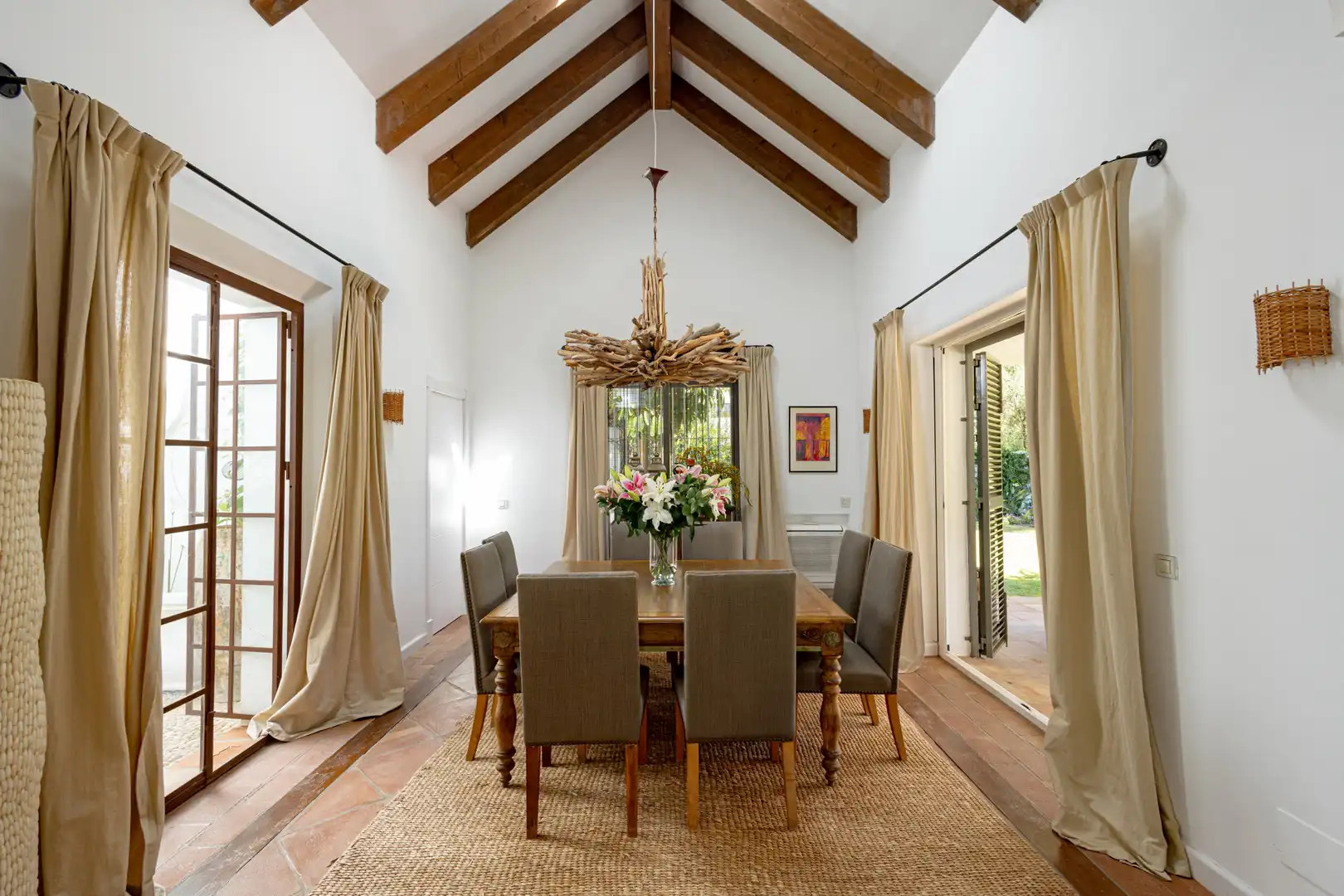 Comedor de Casa o chalet de alquiler en Estepona con Jardín privado, Terraza y Piscina