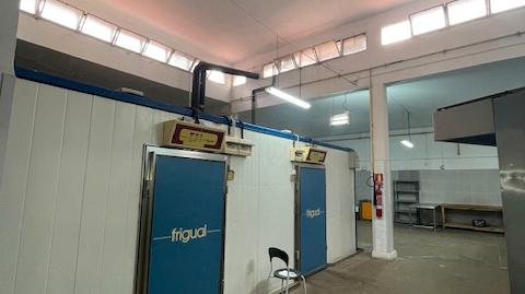 Foto 2 de Edificio en venta en Carrer de Costabona, Ciutat Meridiana,  Barcelona Capital