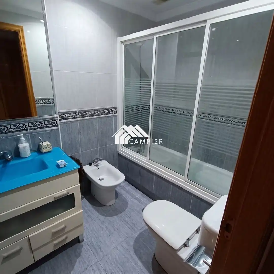 Badezimmer von Wohnung zum Verkauf in Albacete mit Klimaanlage, Heizung und Terrasse