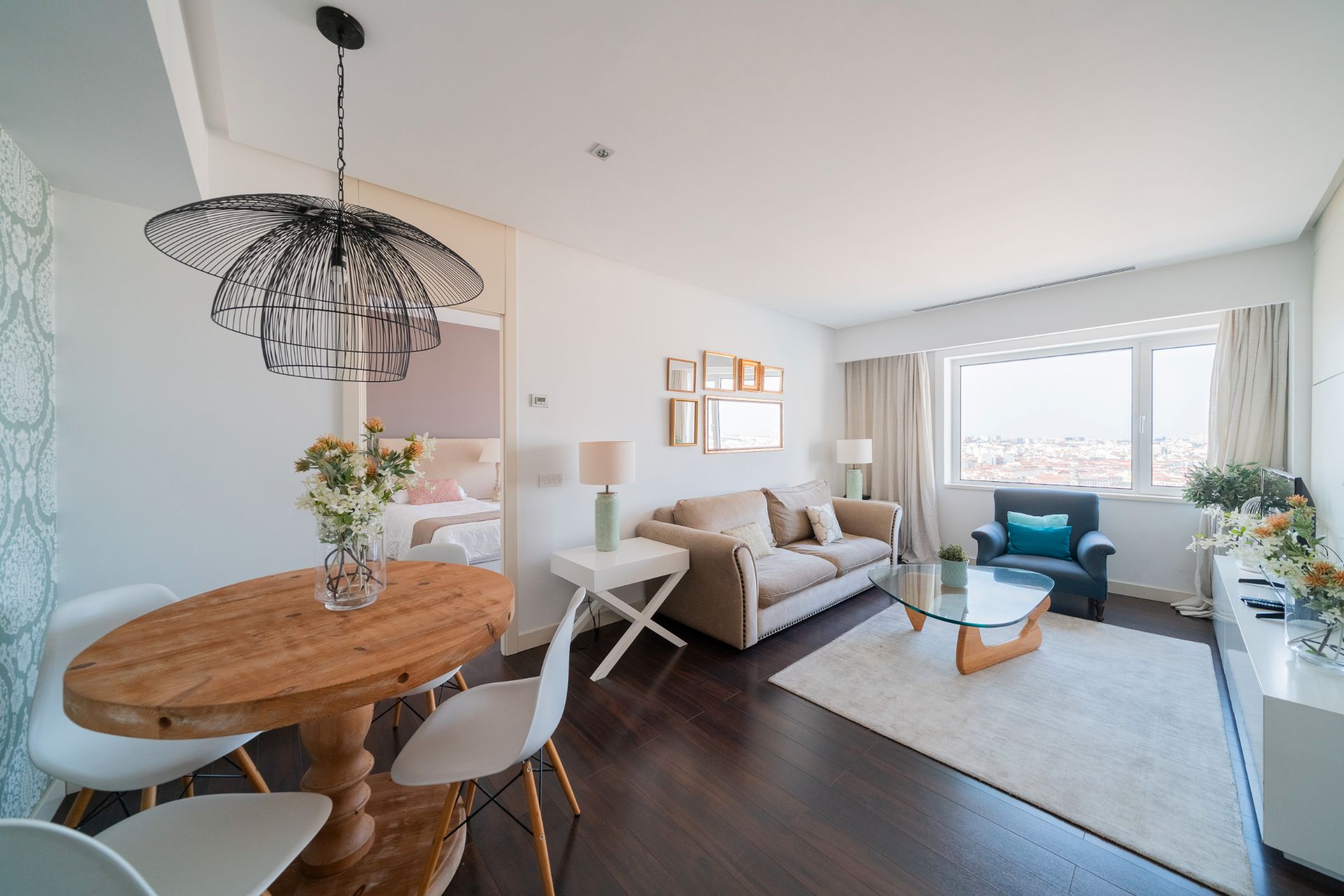 Living room of Flat for sale in  Madrid Capital  with Air Conditioner, Heating and Furnished