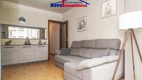 Living room of Flat for sale in Cornellà de Llobregat  with Balcony