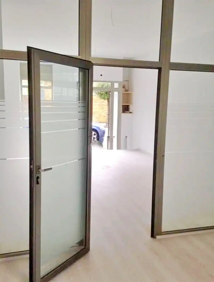 Local comercial en venta en Rúa San Roque, imagen 2