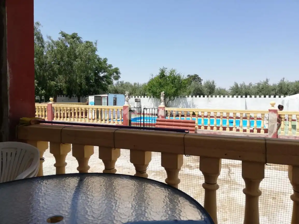 Piscina de Finca rústica en venda en Jaén amb Aire condicionat