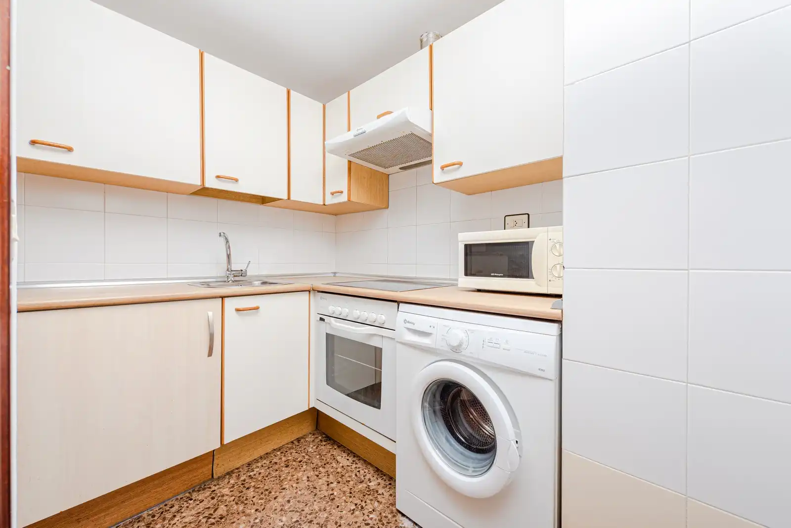 Cocina de Piso en venta en Zaragoza con Aire acondicionado, Terraza y Trastero