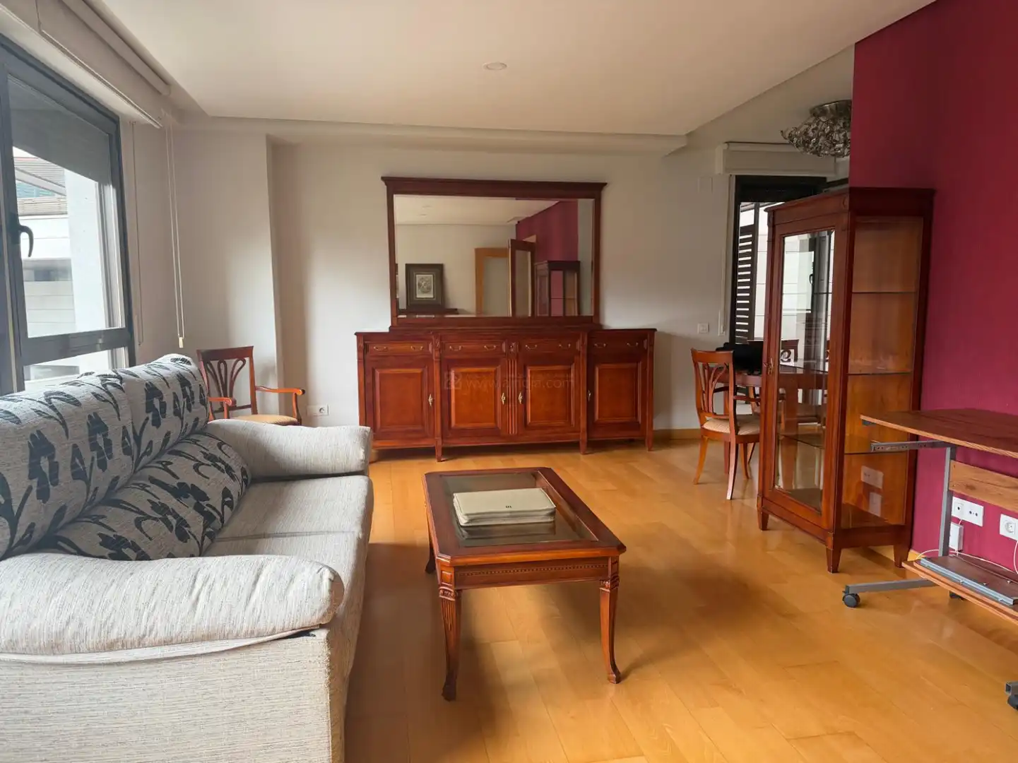 Sala de estar de Piso en venta en  Logroño con Calefacción, Parquet y Terraza