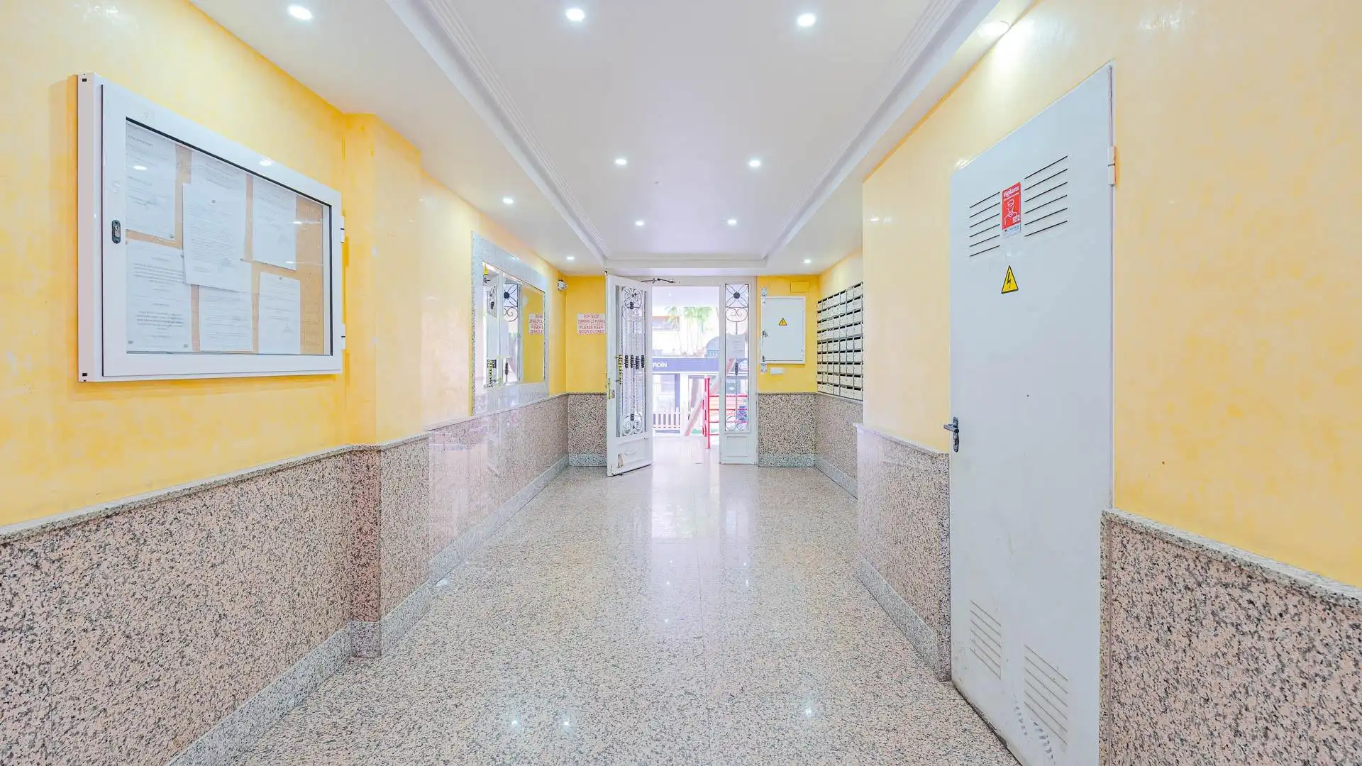 Apartamento en venta en Torrevieja con Piscina comunitaria