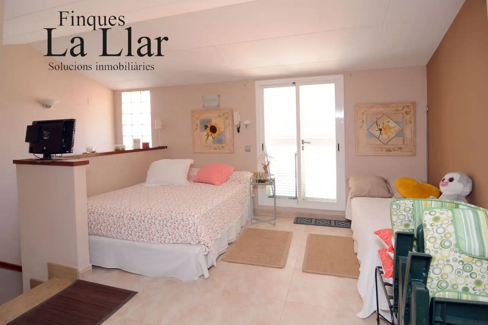 Habitación de Casa adosada en venta en Gavà con Aire acondicionado y Calefacción