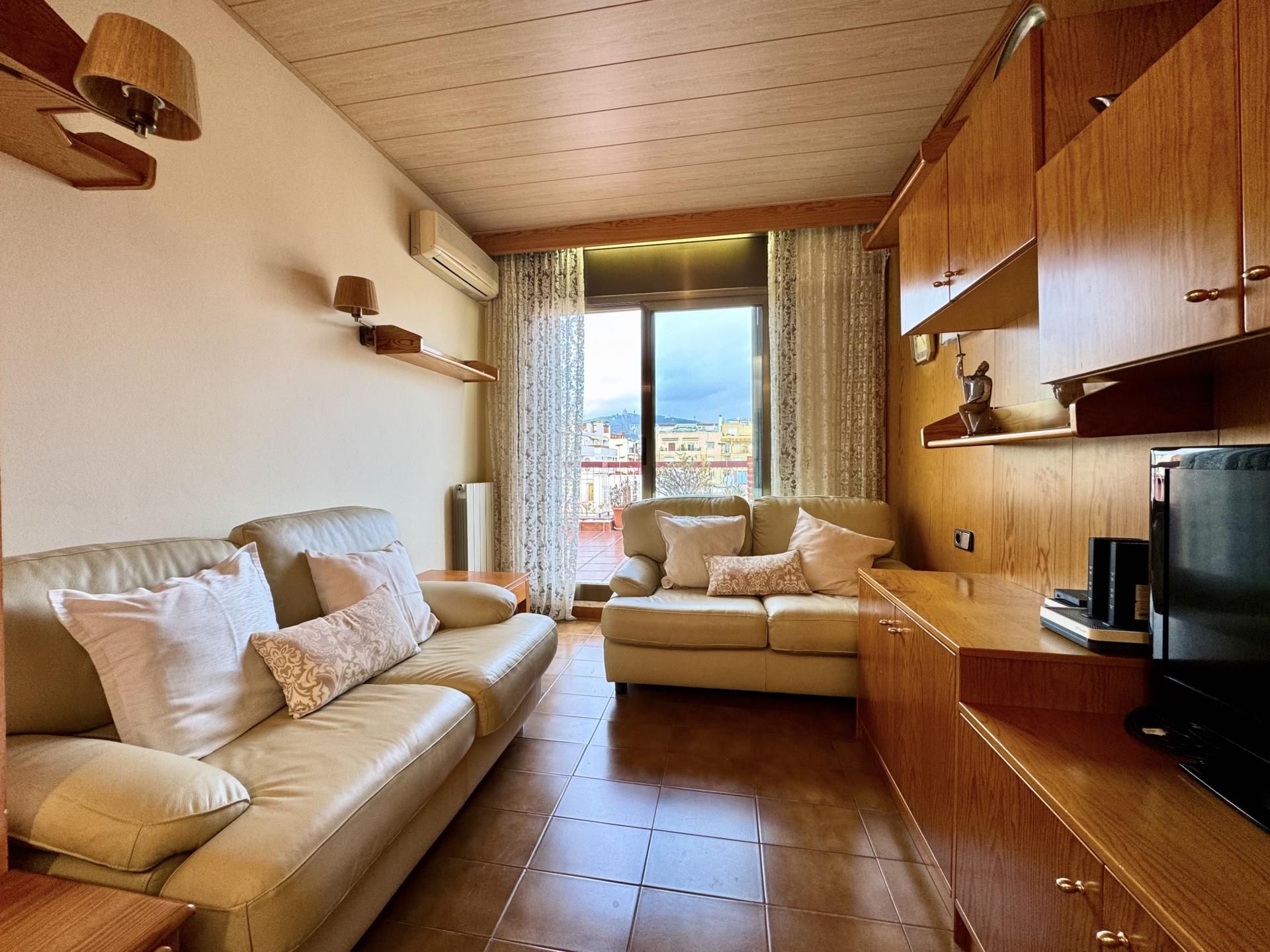 Living room of Attic for sale in  Barcelona Capital  with Heating and Terrace