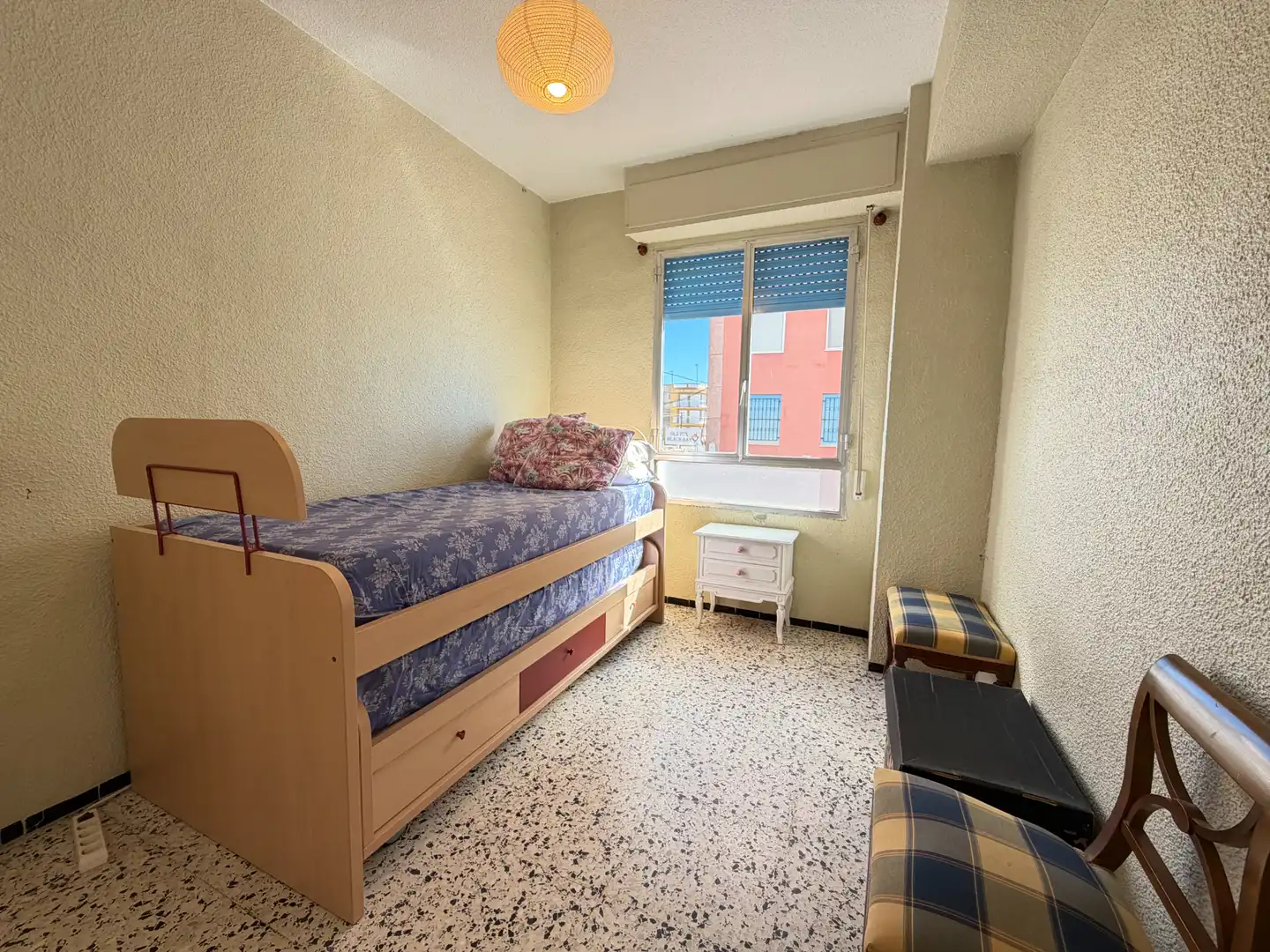 Habitación de Piso en venta en Santa Pola con Terraza y Amueblado