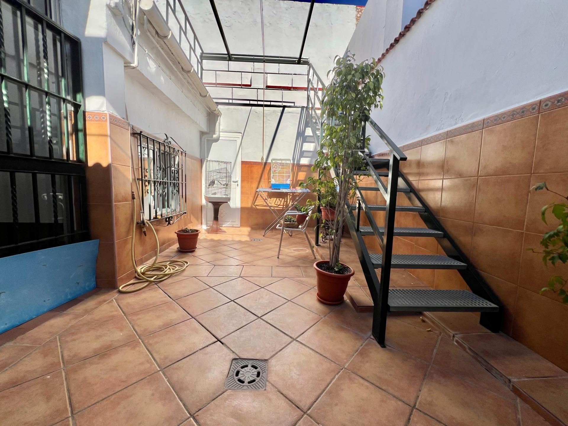House or chalet for sale in Alcalá de Guadaira