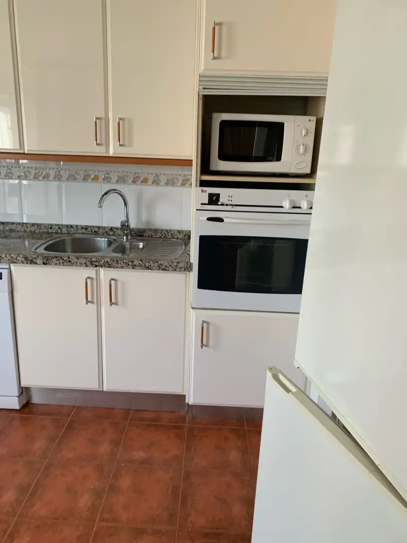 Cocina de Dúplex de alquiler en Cáceres con Calefacción