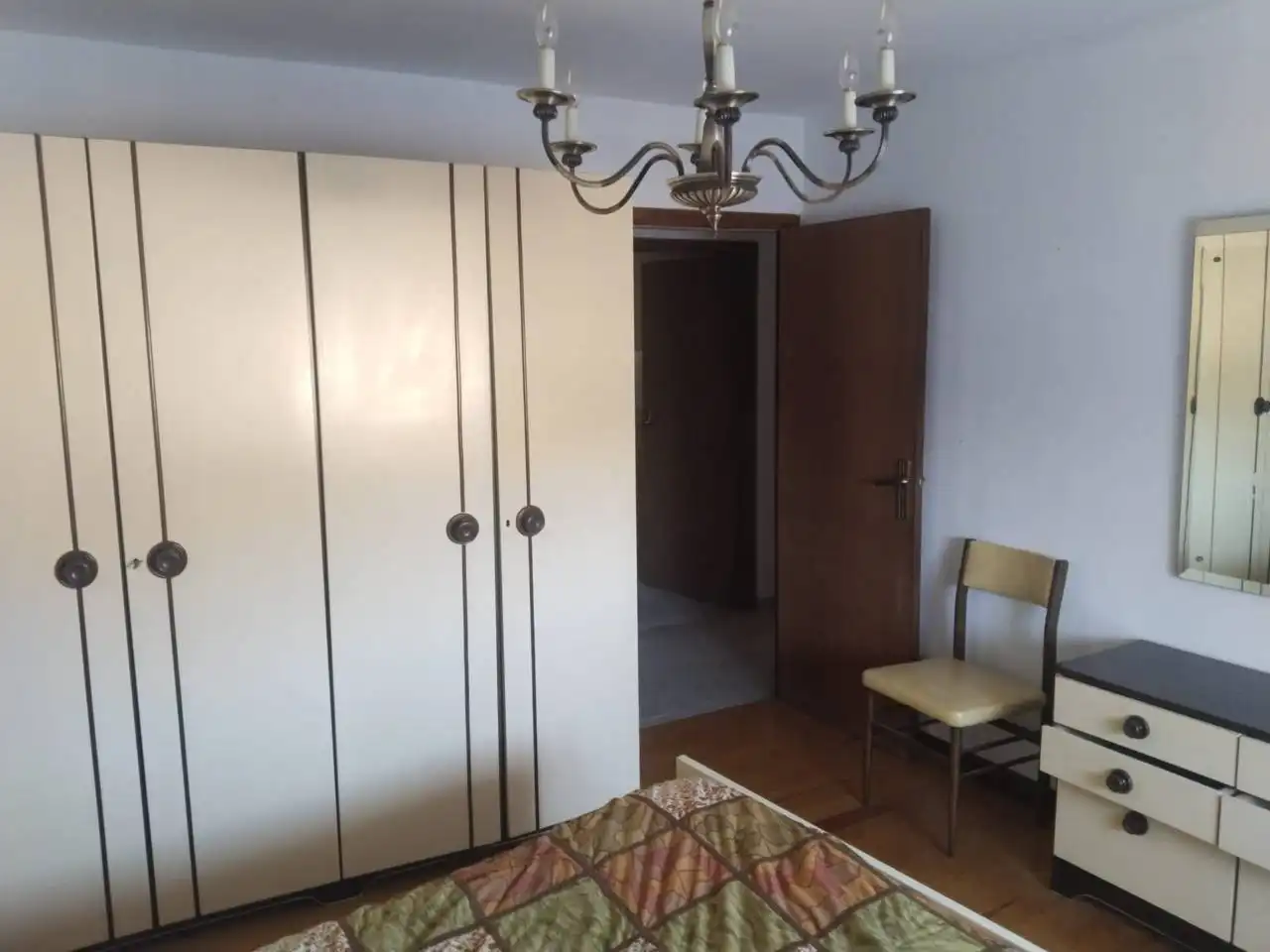 Habitación de Casa adosada en venta en Susinos del Páramo con Calefacción, Terraza y Amueblado