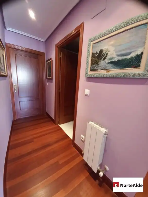 Piso en venta en Barakaldo  con Calefacción, Trastero y Balcón