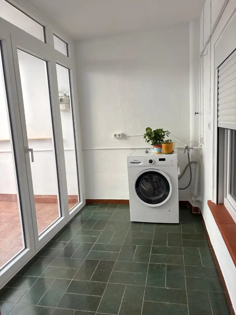 Flat with terrace to rent in Pardinyes, imagen 3