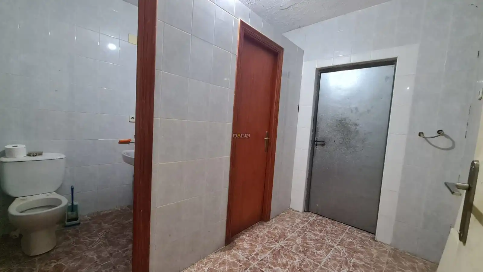 Baño de Nave industrial en venta en Cartagena con Calefacción