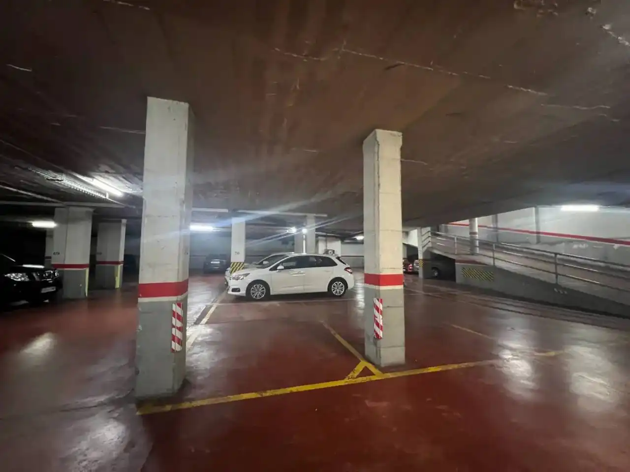 Parkplatz von Garage zum Verkauf in Terrassa