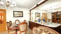 Dining room of Flat for sale in  Madrid Capital