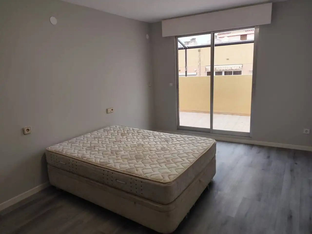 Bedroom of Attic for rent in El Campello  with Air Conditioner, Terrace and Storage room