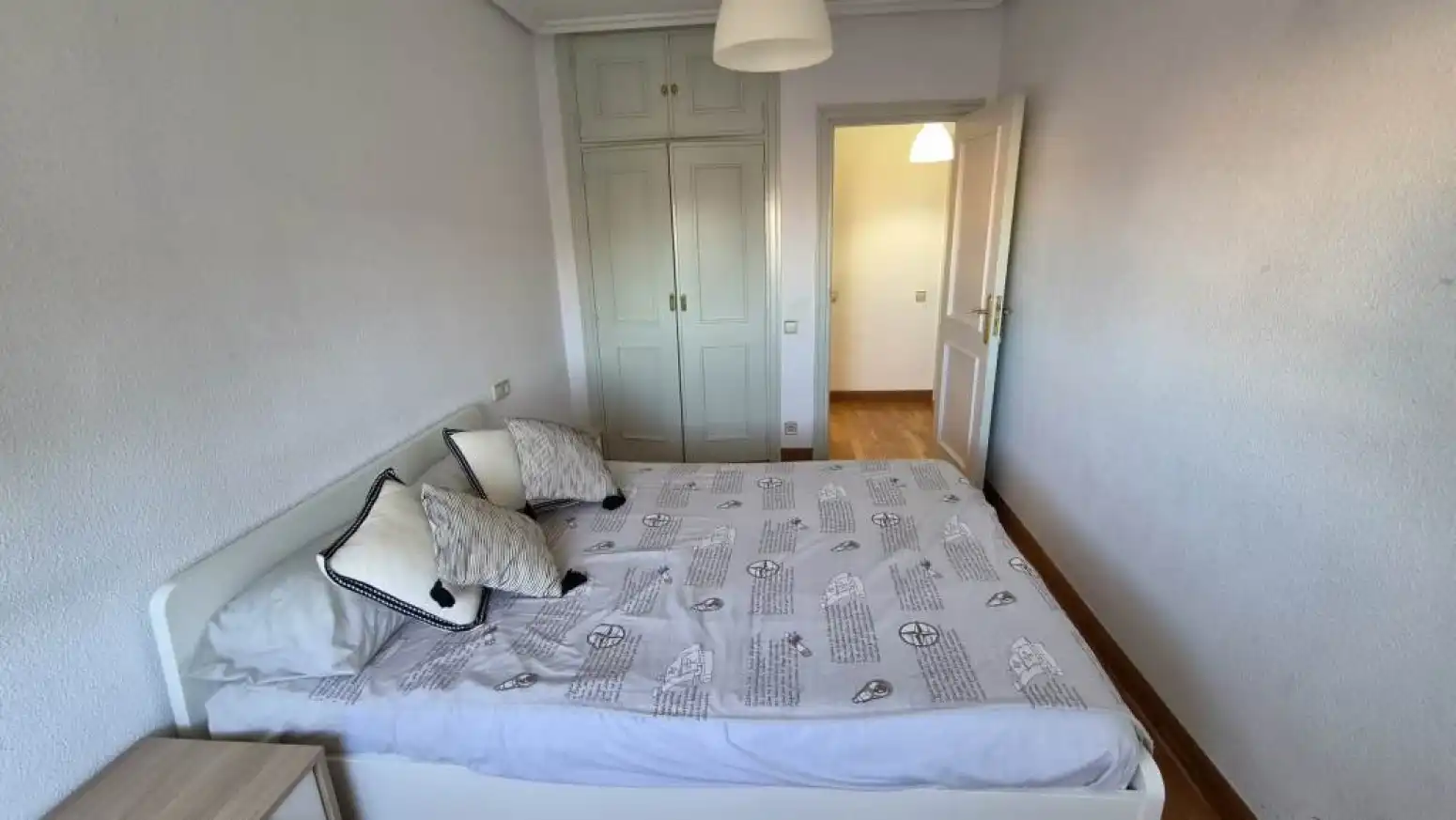 Habitación de Piso de alquiler en Salamanca con Calefacción, Parquet y Amueblado