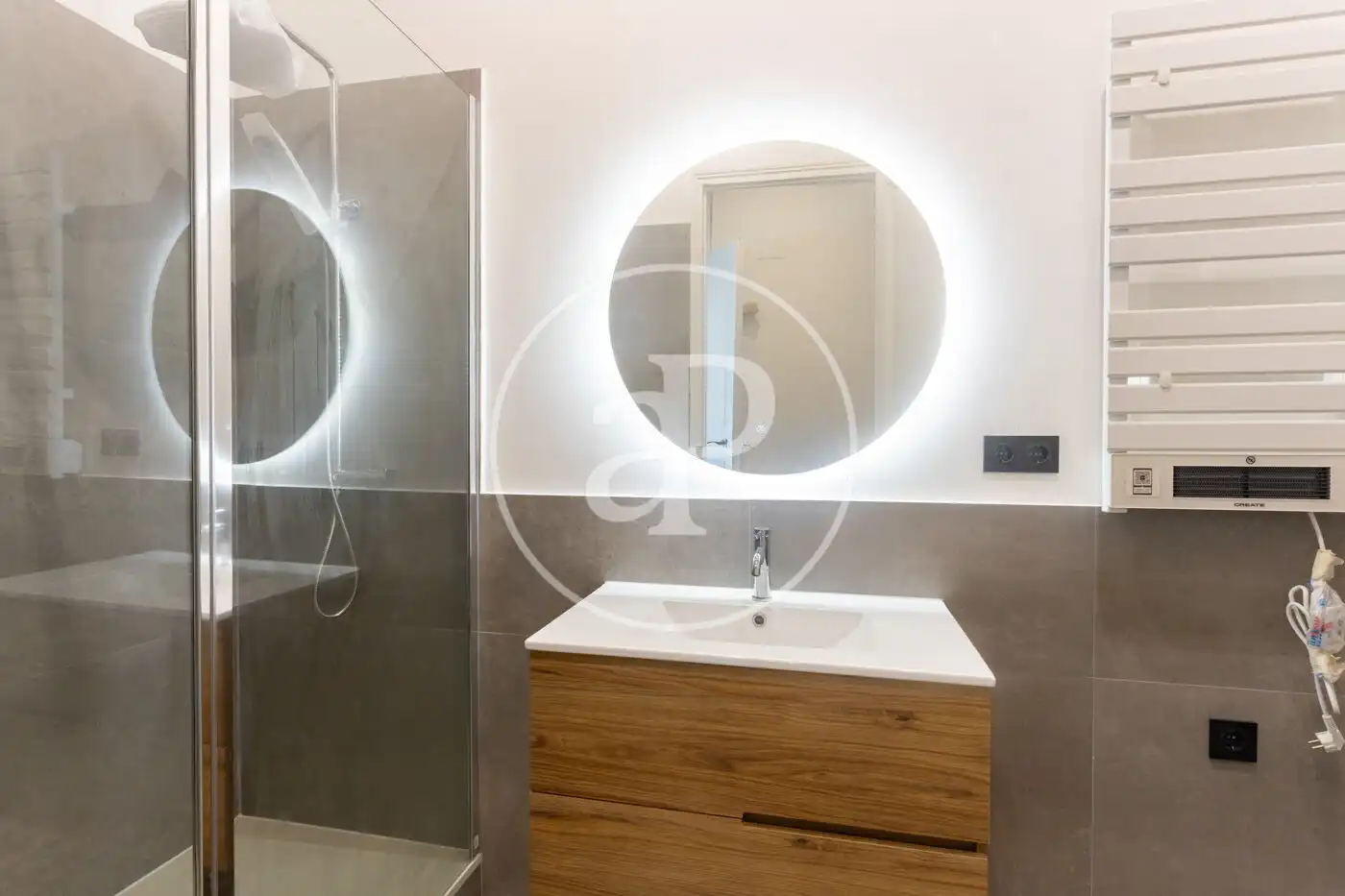 Baño de Piso de alquiler en Barcelona con Aire acondicionado, Calefacción y Terraza