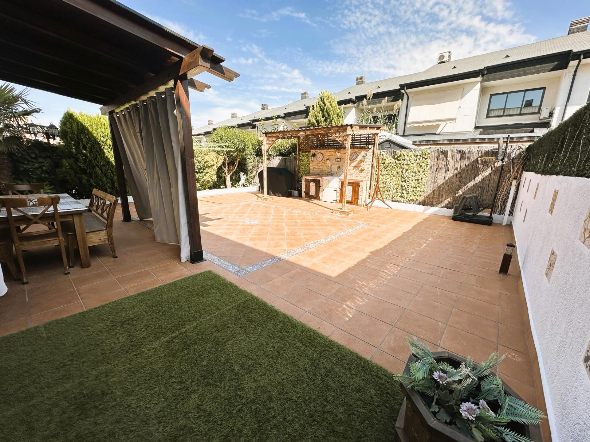 Terrace of Single-family semi-detached for sale in Arganda del Rey  with Heating, Private garden and Community pool