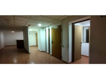 Oficina de lloguer a Barri Antic