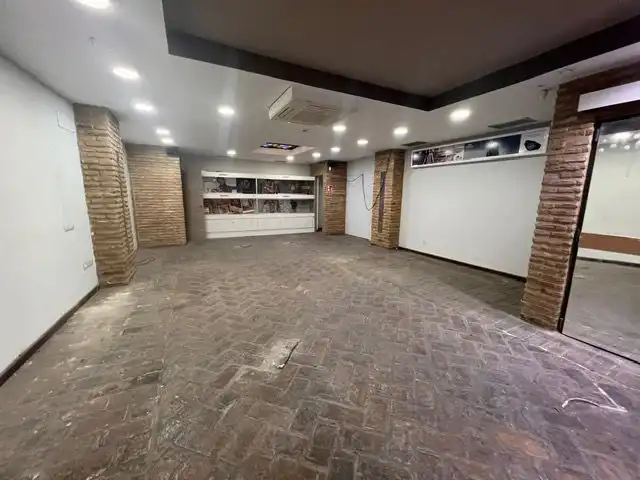 Local comercial en alquiler en Centro, imagen 6