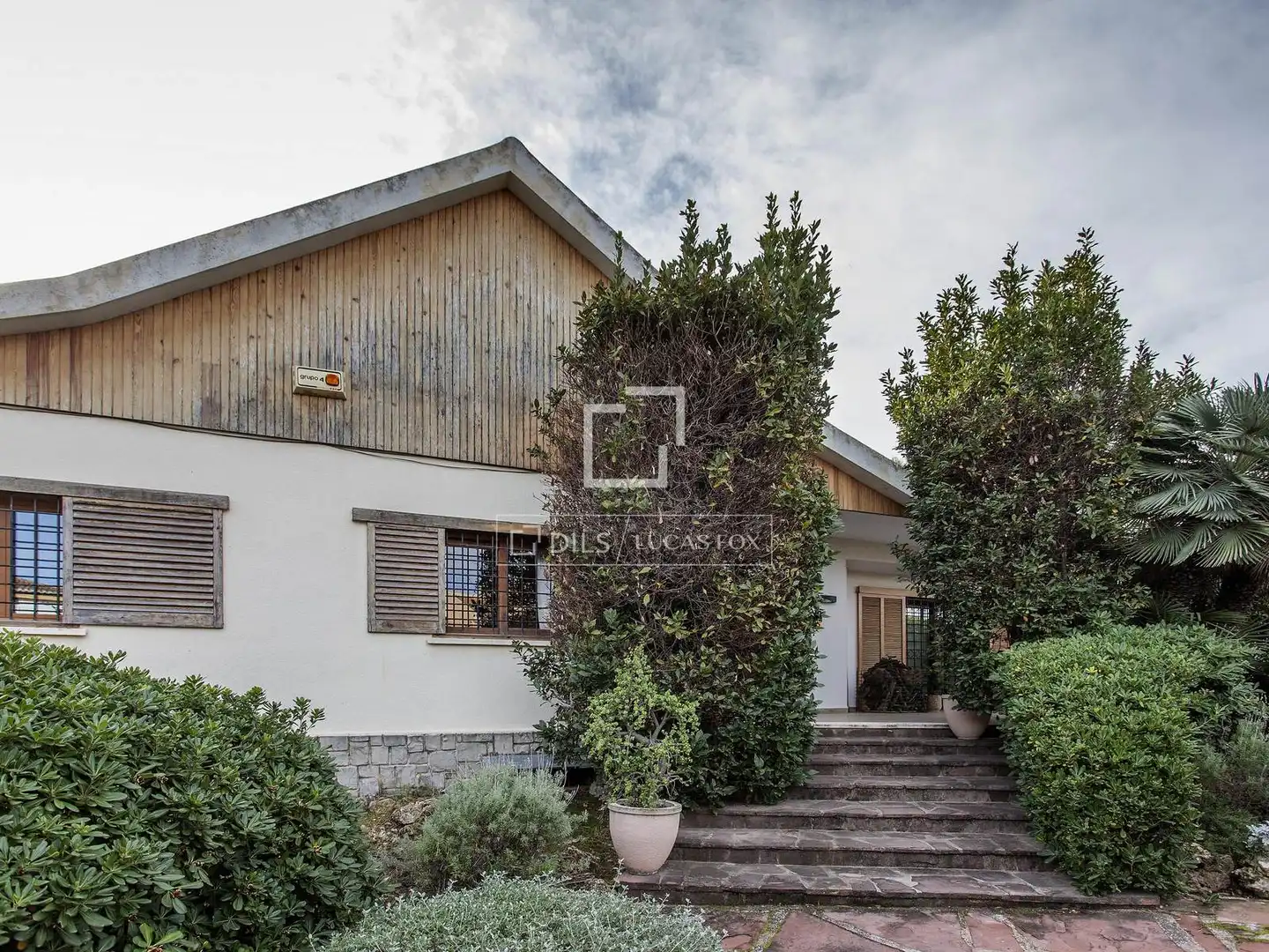 Vista exterior de Casa o chalet en venta en Paterna con Calefacción, Jardín privado y Terraza