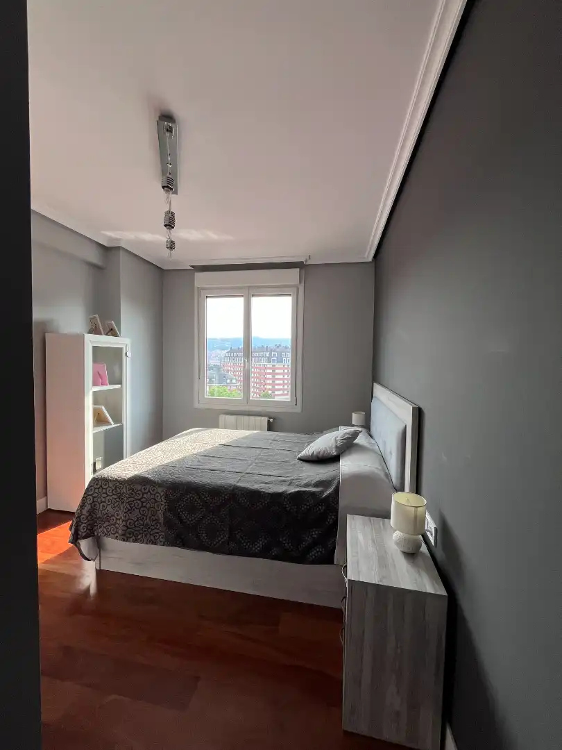 Bedroom of Flat for sale in Bilbao   with Heating, Terrace and Furnished