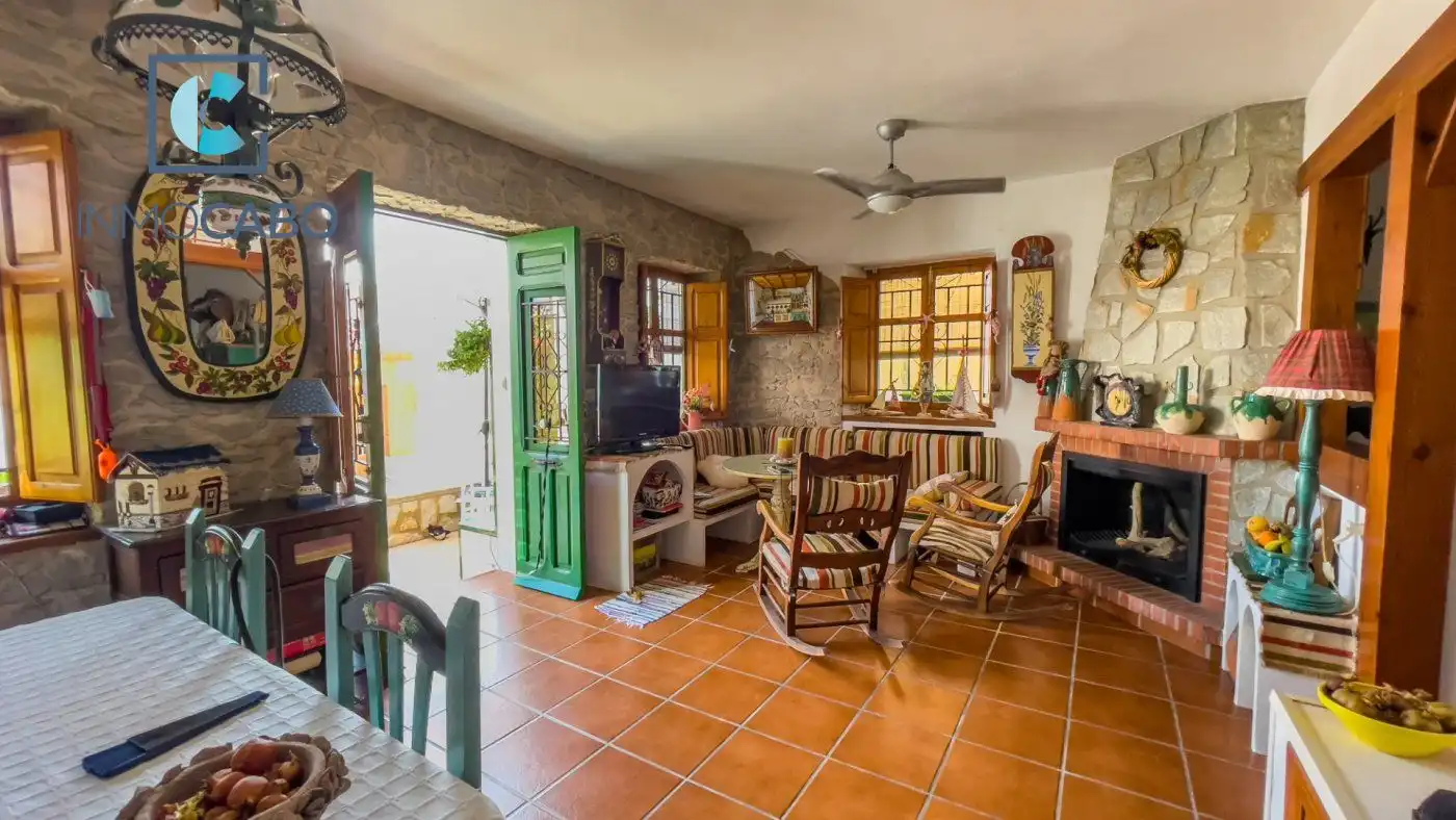 Sala d'estar de Casa o xalet en venda en Cartagena amb Terrassa i Moblat